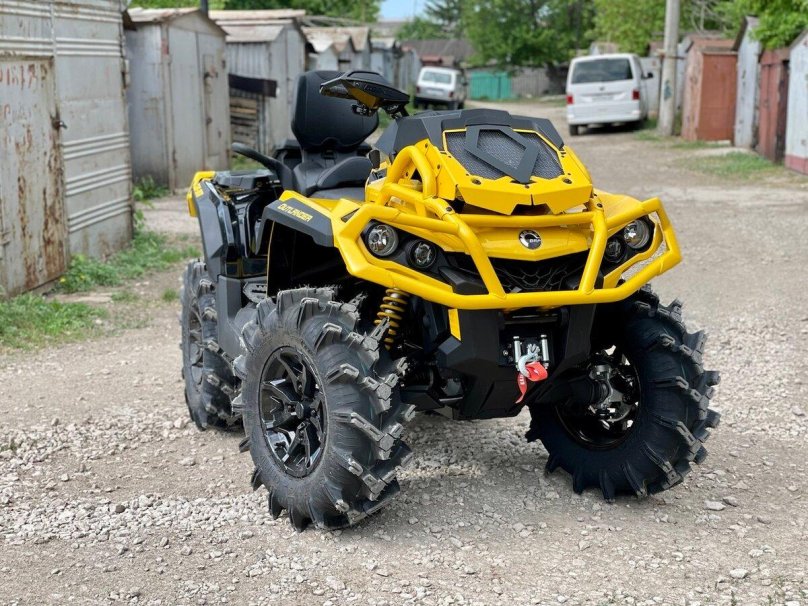 Outlander x Mr 1000r
