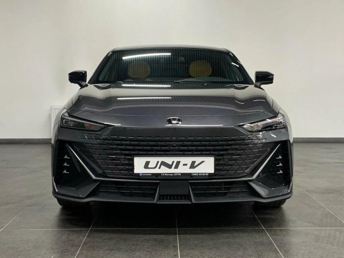 Changan Uni-v 1.5 AMT, 2023