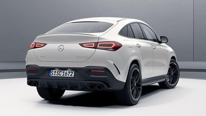 Мерседес GLE Coupe 2022 сзади