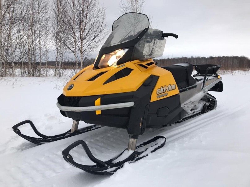Снегоход BRP Tundra 550