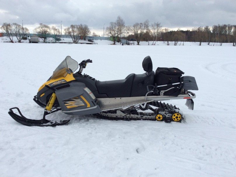 Снегоход BRP Tundra 550