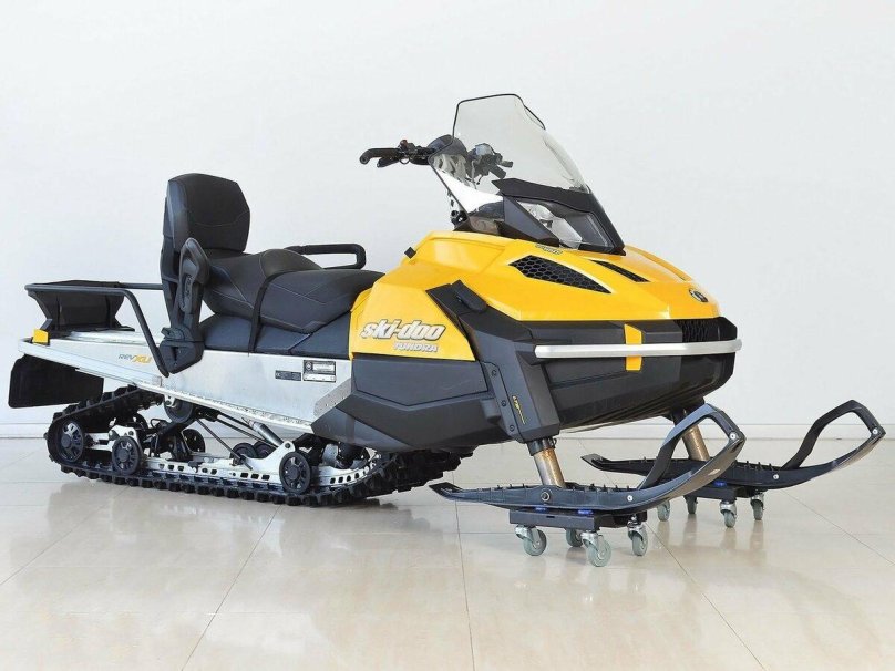 BRP Ski-Doo Tundra 550