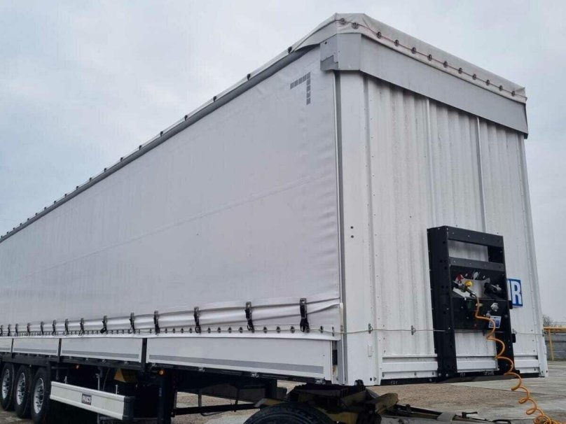 Полуприцеп ISO pakcs maxima