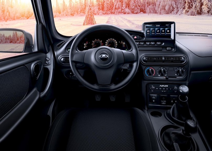"Нива" – Lada Niva Travel.