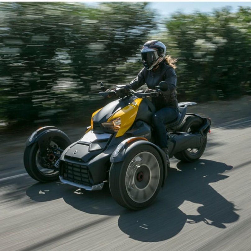 Трицикл BRP Ryker 900