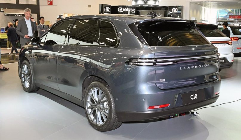 Китайские внедорожники 2024