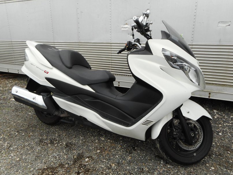 Suzuki Skywave 400