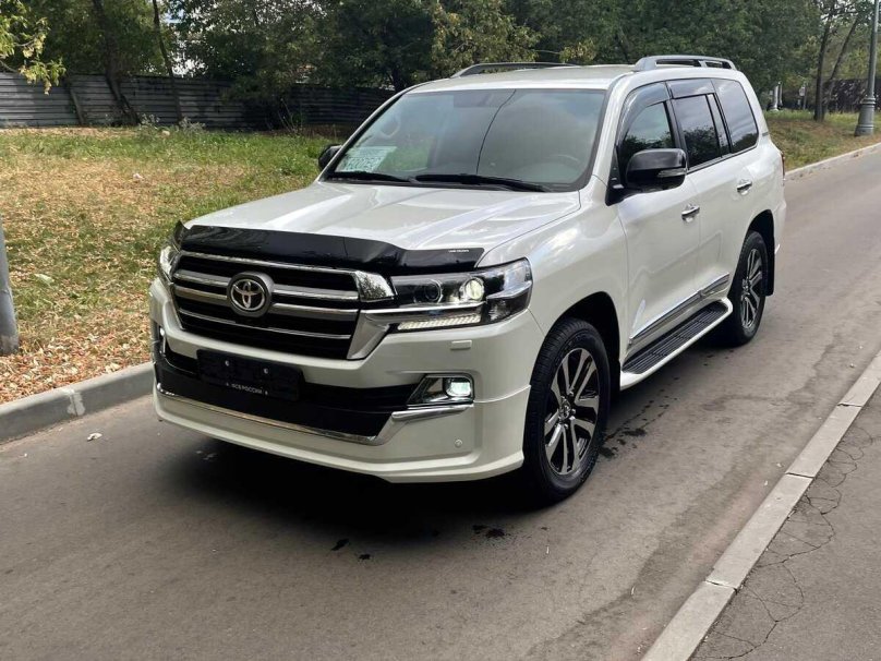 Toyota Land Cruiser 200