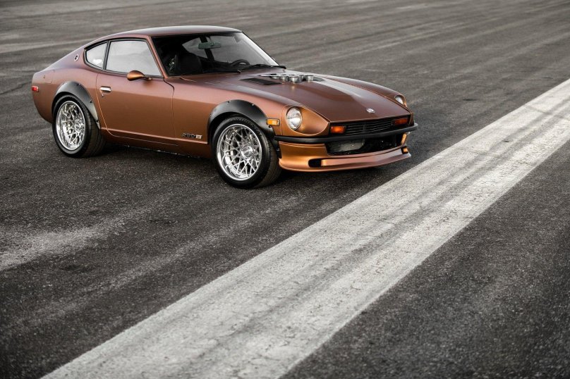 Датсун 240z