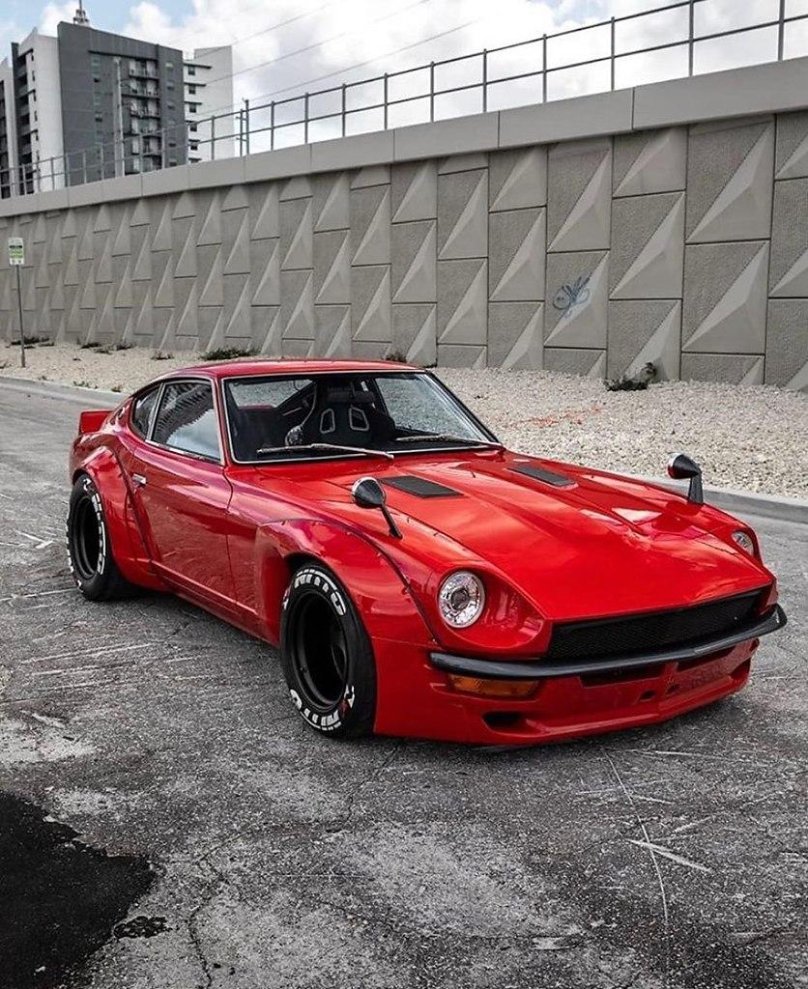 Datsun 240z