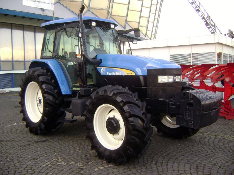 New Holland 120