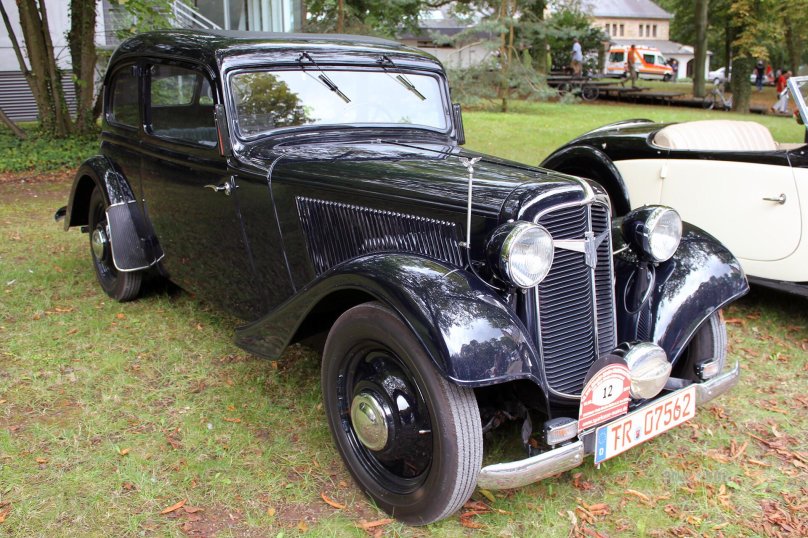 Машина Adler Trumpf Junior