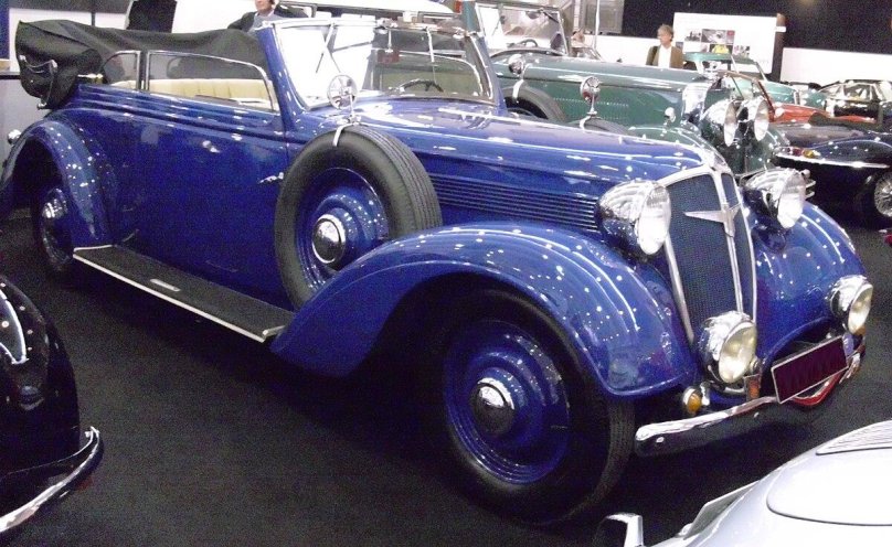 Адлер дипломат автомобиль