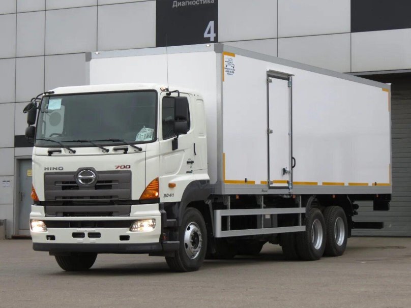Hino 700 шасси