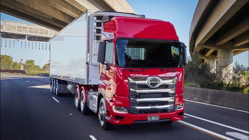 Hino тягач 2022