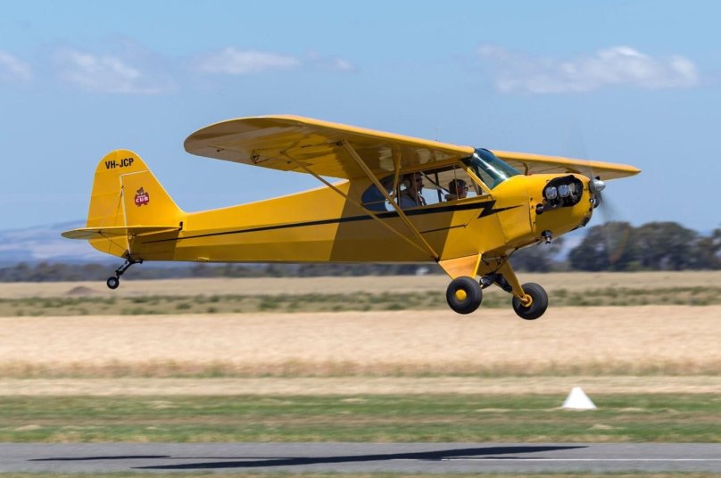 Piper j-3 Cub images