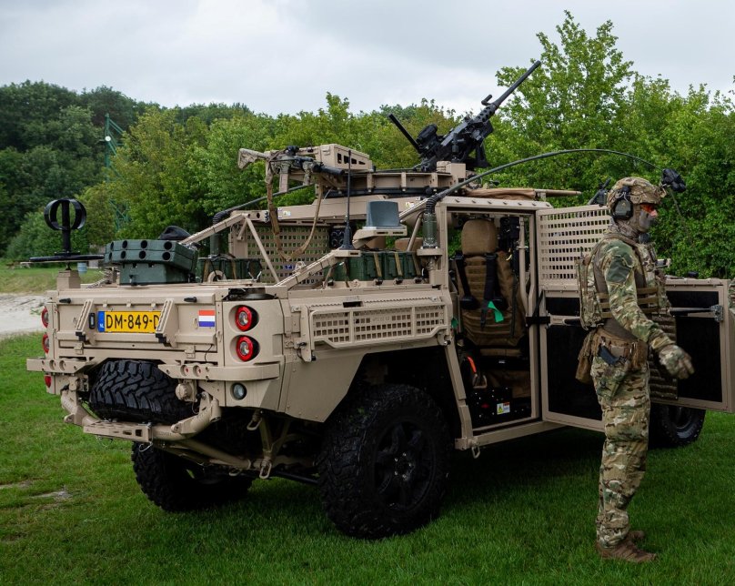Тактический внедорожник