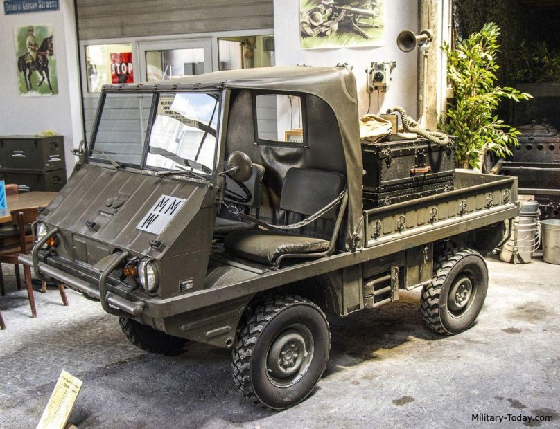 Steyr-Puch Haflinger автомобиль