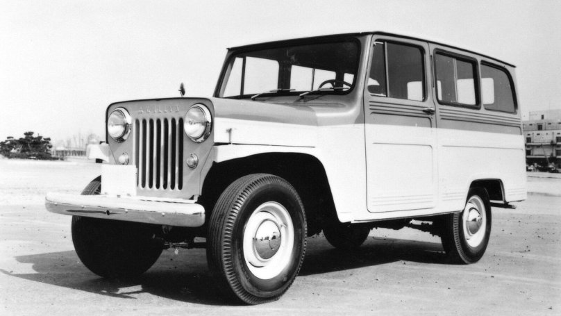 Mitsubishi Jeep j58