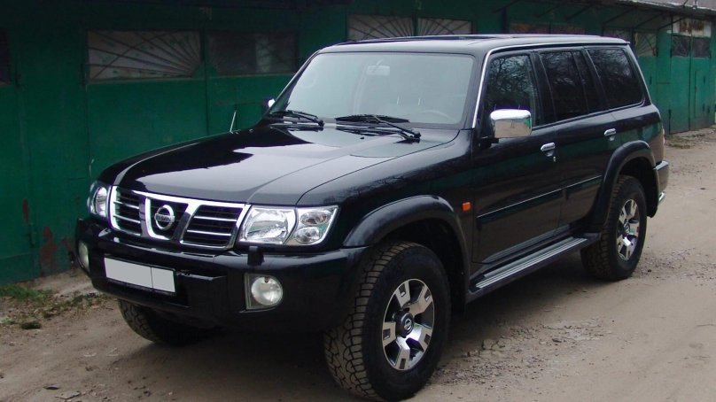 Nissan Patrol y61 2003