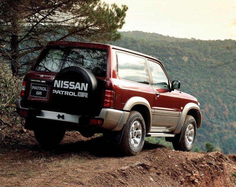 Nissan Patrol 3 дверный