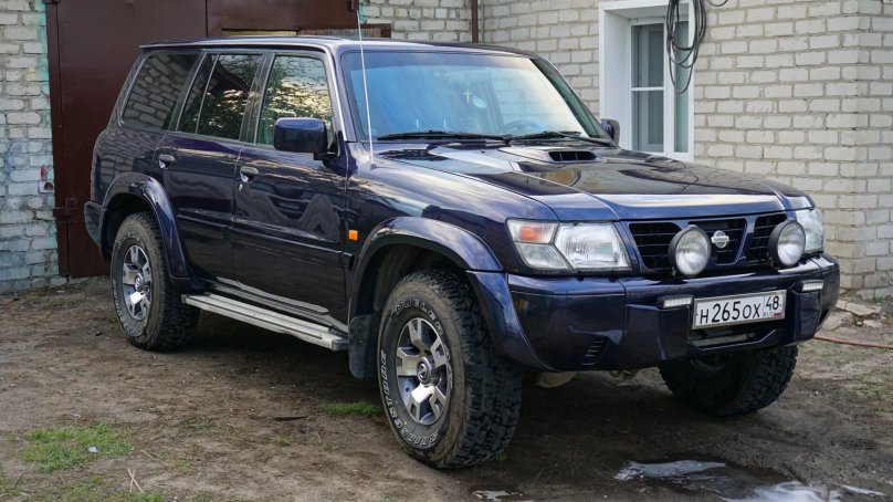 Nissan Patrol gr y61