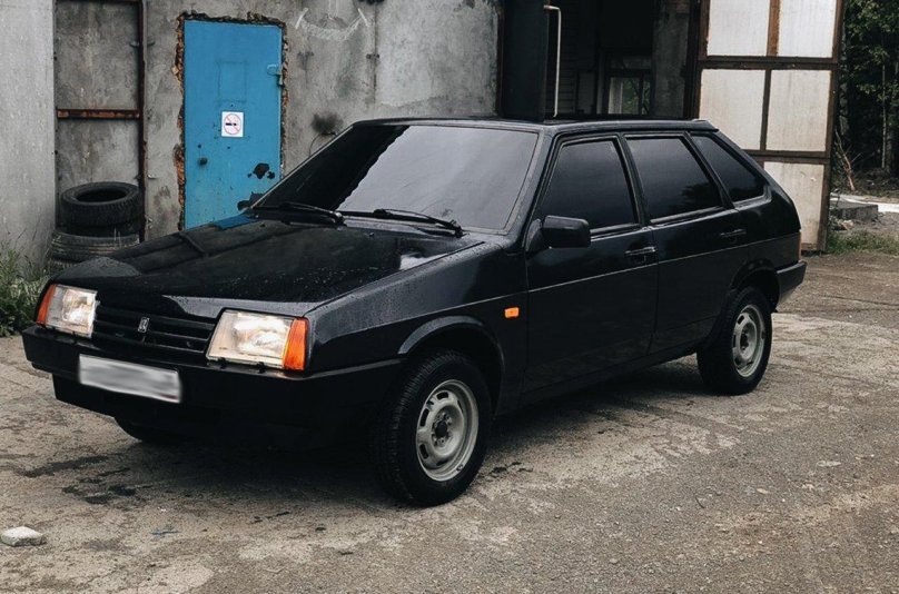 Лада ВАЗ 2109 черная тонированная