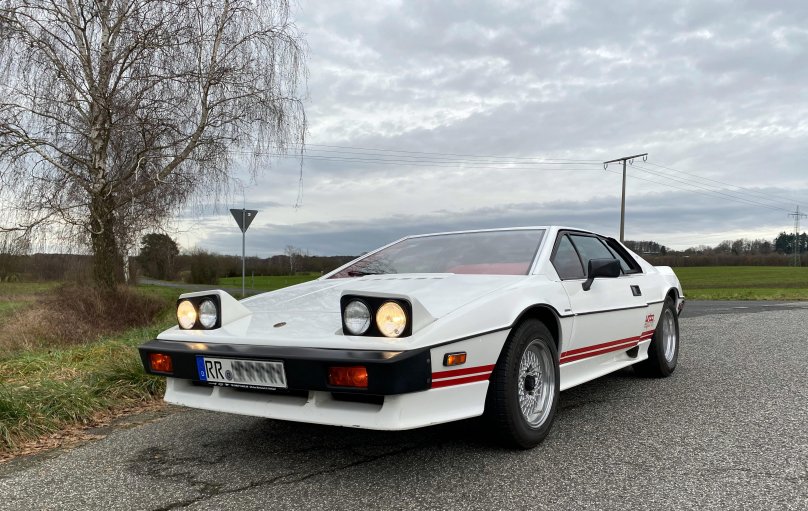 Lotus Esprit 007