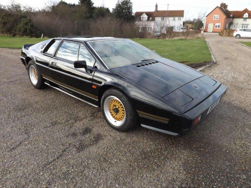 Лотус Эсприт 1985