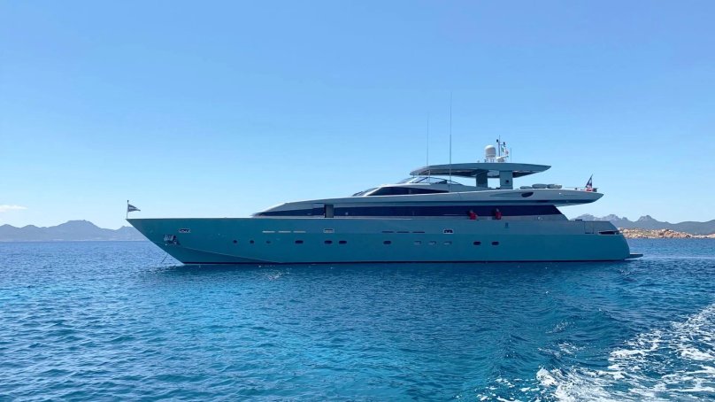 40m Baglietto Yacht Price