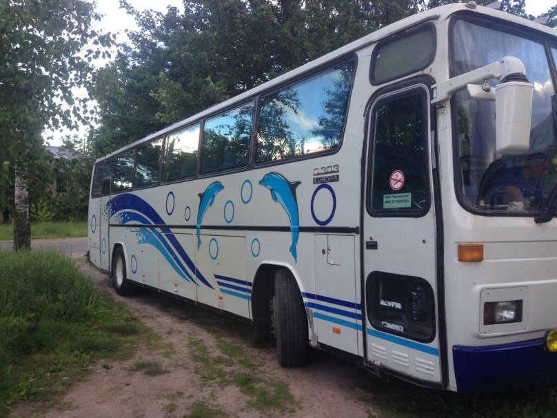 Автобус Мерседес 303