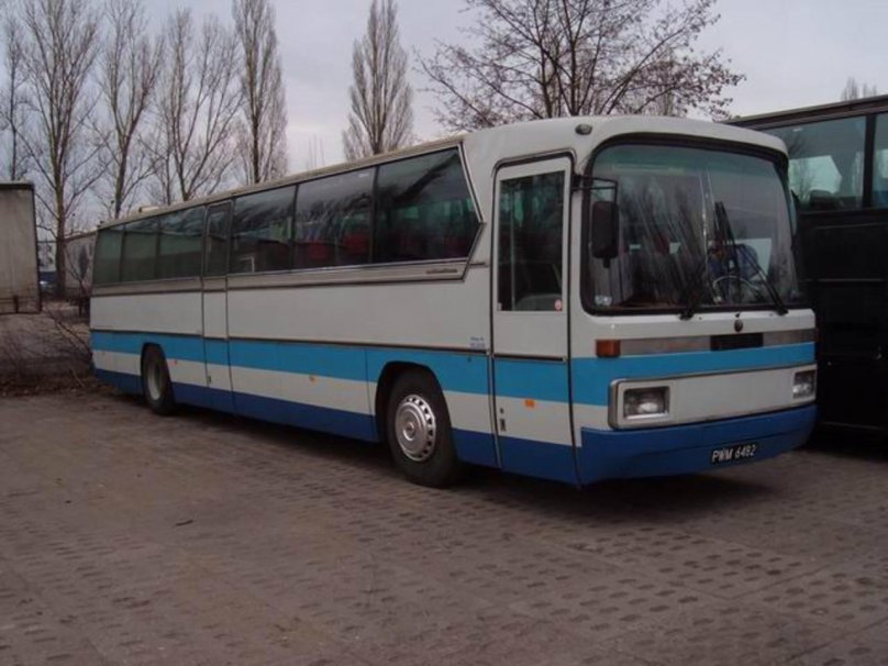 Мерседес Бенц 0303