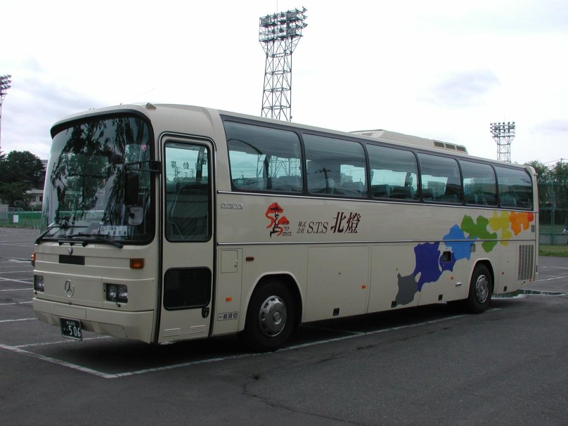Автобус Mercedes-Benz o303
