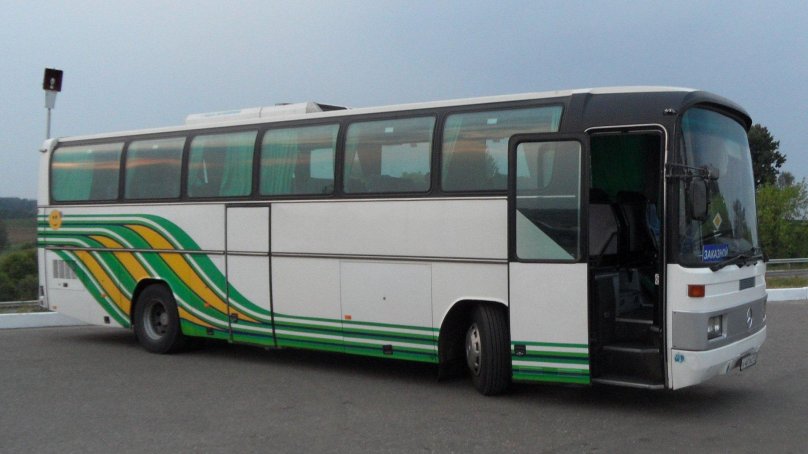 Мерседес Бенц 0303