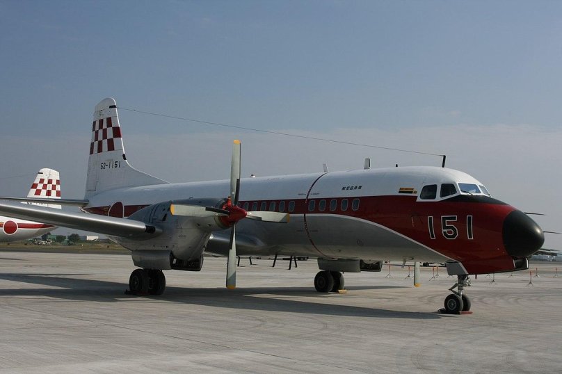 Самолет NAMC YS-11e