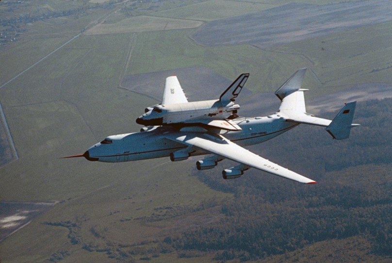 Мрия АН-225 Буран