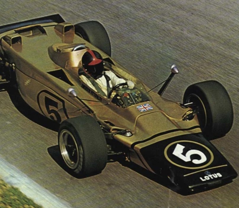Лотус 56