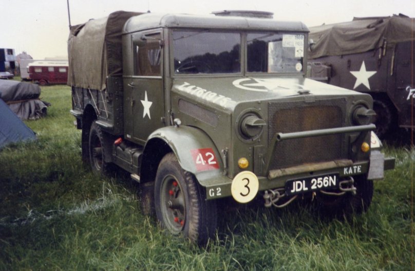 Автомобиль Bedford MWD