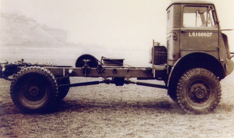 Грузовик Bedford OYD