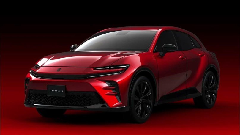 Тойота Краун 2022