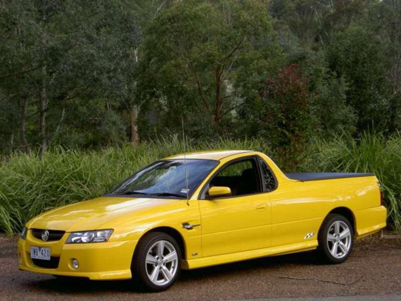 Holden Commodore v8 ute