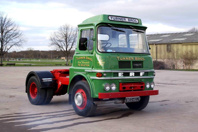 ERF автомобиль