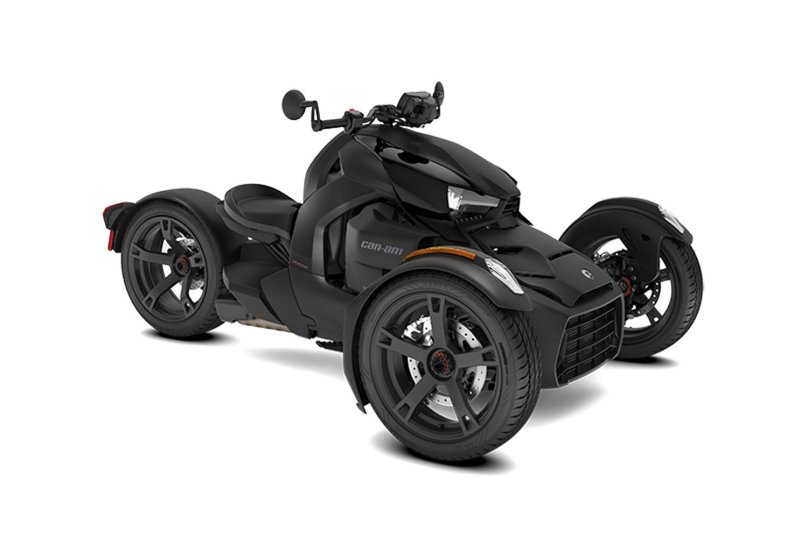 Трицикл Ryker 900