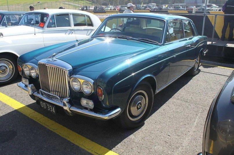 Rolls-Royce Corniche 1995-1999