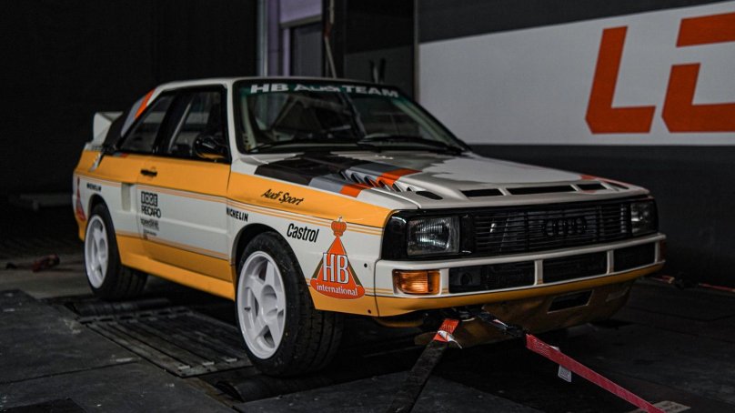Audi Sport quattro s1 e2