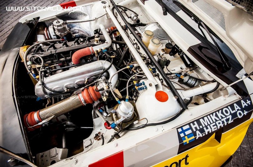 Audi Sport quattro s1 e2