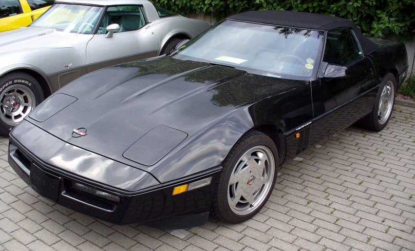 Chevrolet Corvette 1983