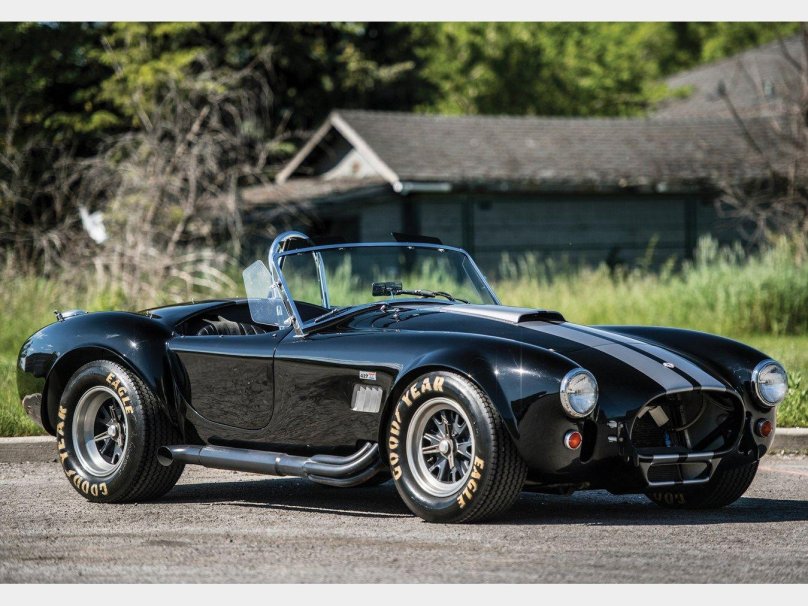 Машина Shelby Cobra 427