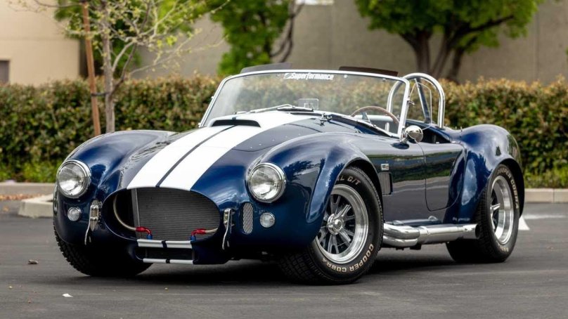 Ford Shelby Cobra