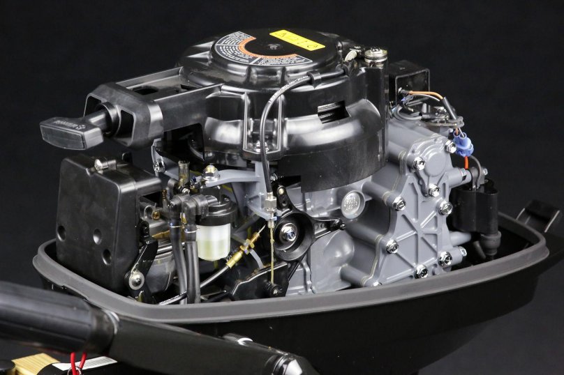 Лодочный мотор Suzuki dt15as